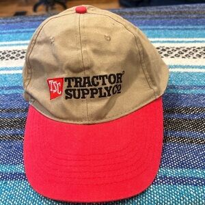 Tractor Supply Company hat in GUC